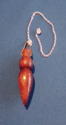 Pendel aus Holz Modell D