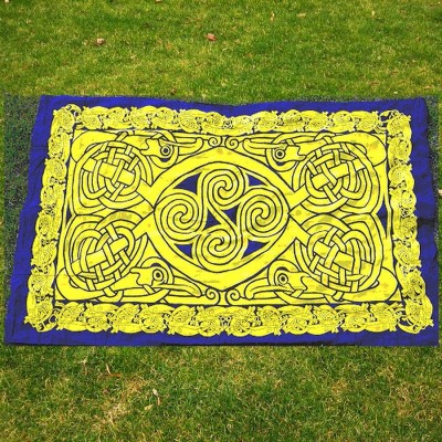 Cloth with Celtic Pattern