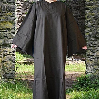 Robe rituelle noire