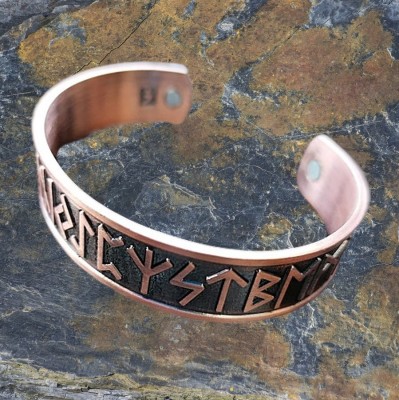 Runic bangle made of copper with magnets