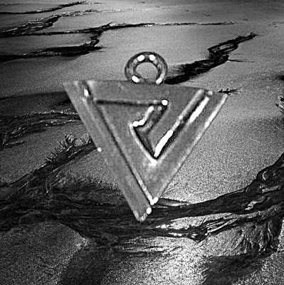 Pewter amulet Triple Triangles