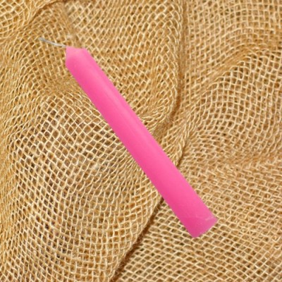 Solid coloured taper candles Pink 12 pieces