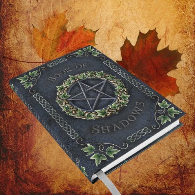 Libro de las Sombras / libro de las brujas con pentagrama y vides de hiedra, pequeño