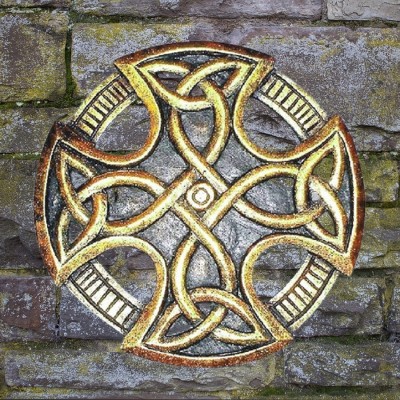 Croix celtique, sculptée, petite