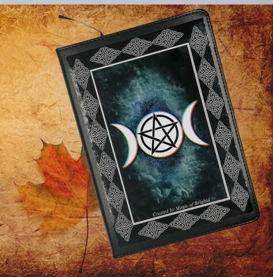 Book of Shadows Magic of Brighid with synthetic leather cover Din A 5