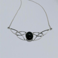 Silver necklace Celtic knot with onyx