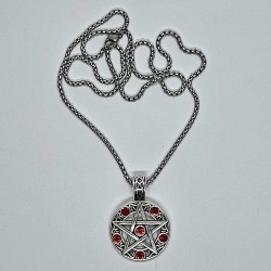 Halskette Pentagramm mit blutroten Steinen