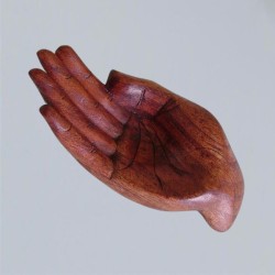 Support pour boule de verre main en bois