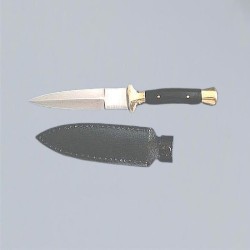Dagger with black handle (Athame)