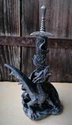 Figurine Dragon avec coupe-papier