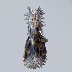 Figura de la diosa bruja (Cerridwen, Hekate)