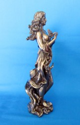 Figurine de la déesse de l'amour Aphrodite, Vénus