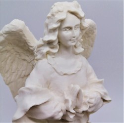 Figurine Ange debout en prière