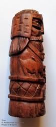 Figura di Thor in legno