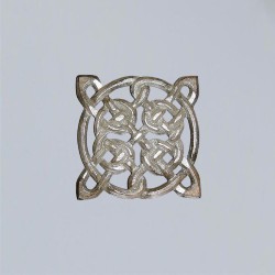 Wall relief Celtic knot, small