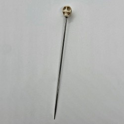 Voodoo needle skull white